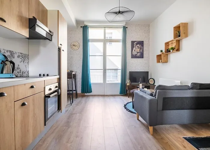 Le Vin Quatre - Proche Dordogne Et Parking Privatif *