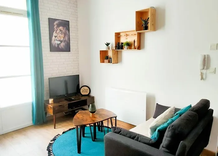 Le Vin Quatre - Proche Dordogne Et Parking Privatif *